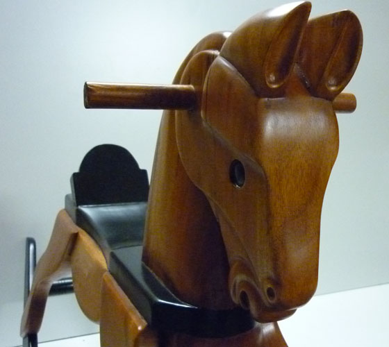 Cavalluccio a Dondolo in legno V113